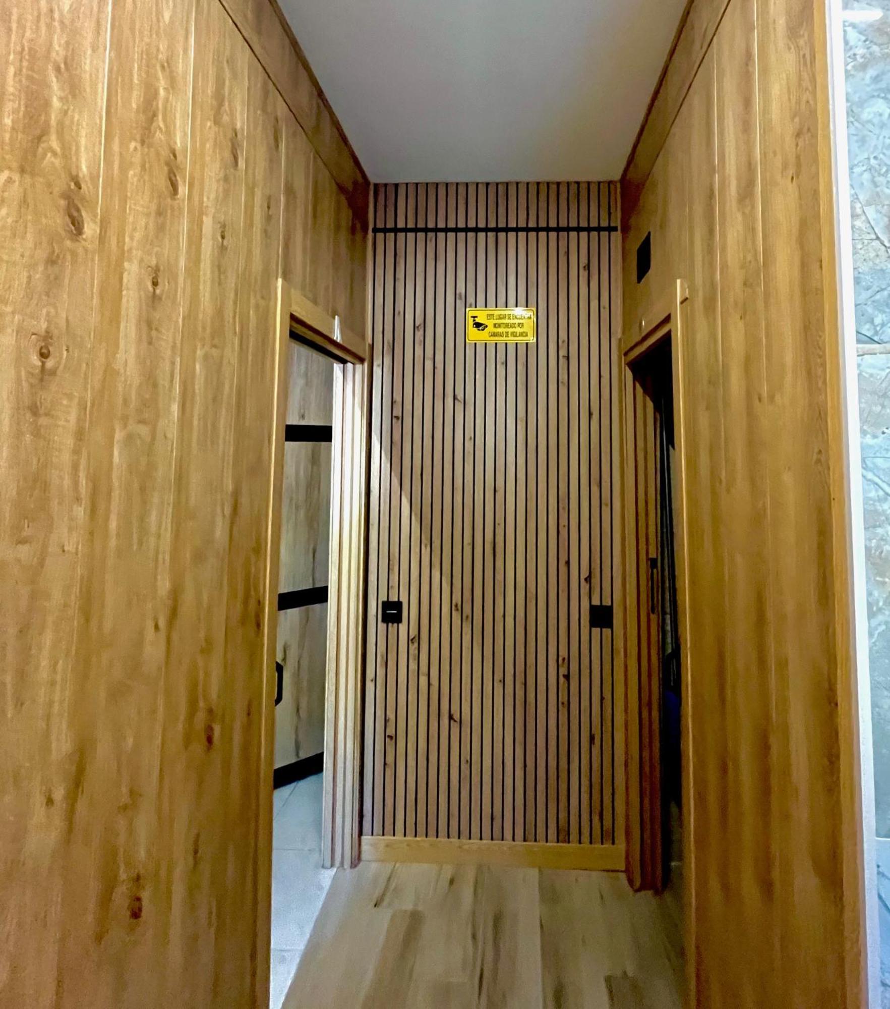 Hostel Vida Verde マドリード エクステリア 写真